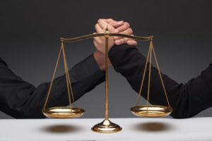 http-www-gierachlawfirm-com-wp-content-uploads-disputes-fight-arms-balance-disagreement-300x200-jpg