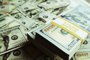 https-www-dupagefamilylaw-com-images-easyblog_images-620-b2ap3_thumbnail_difference-high-asset_20200729-013306_1-jpg