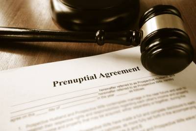 https-www-machrolilawoffice-com-images-easyblog_images-620-b2ap3_thumbnail_oak_park_invalid_prenuptial_agreement_lawyer-jpg