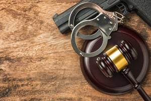 https-www-hartsfield-law-com-images-easyblog_images-620-b2ap3_thumbnail_chicago-criminal-lawyer-min-jpg