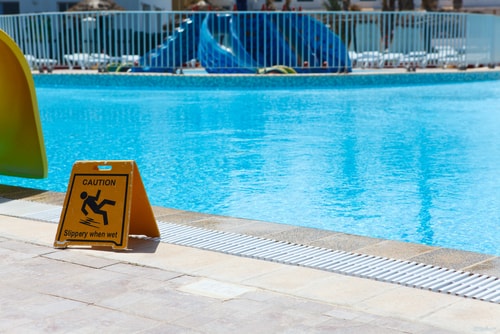 https-www-jolietlaw-com-images-easyblog_images-620-pool-safety-codes-laws-injuries-jpg